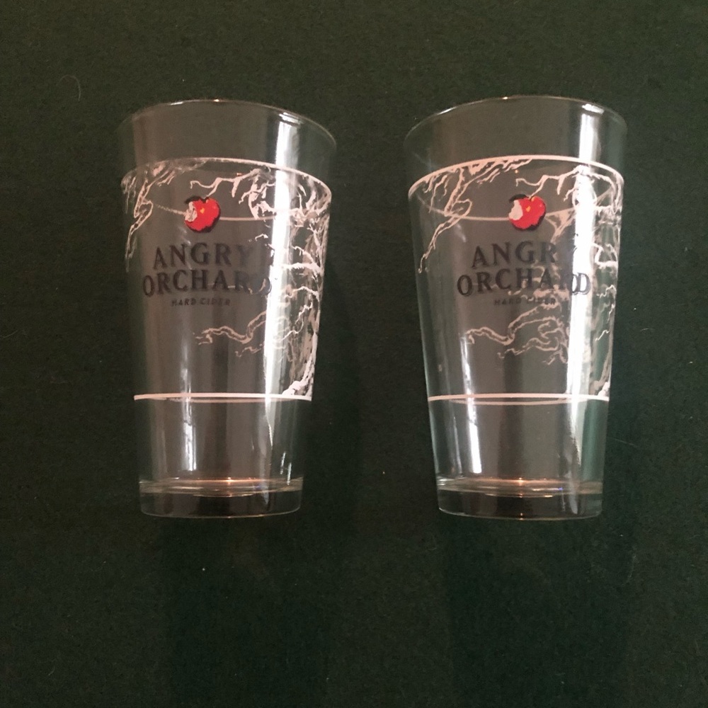 Angry Orchard Pint Glasses NWOT